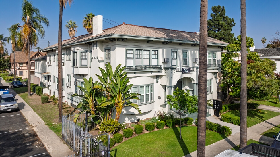 1139 W 27th St, Los Angeles, CA for sale - Building Photo - Image 2 of 19