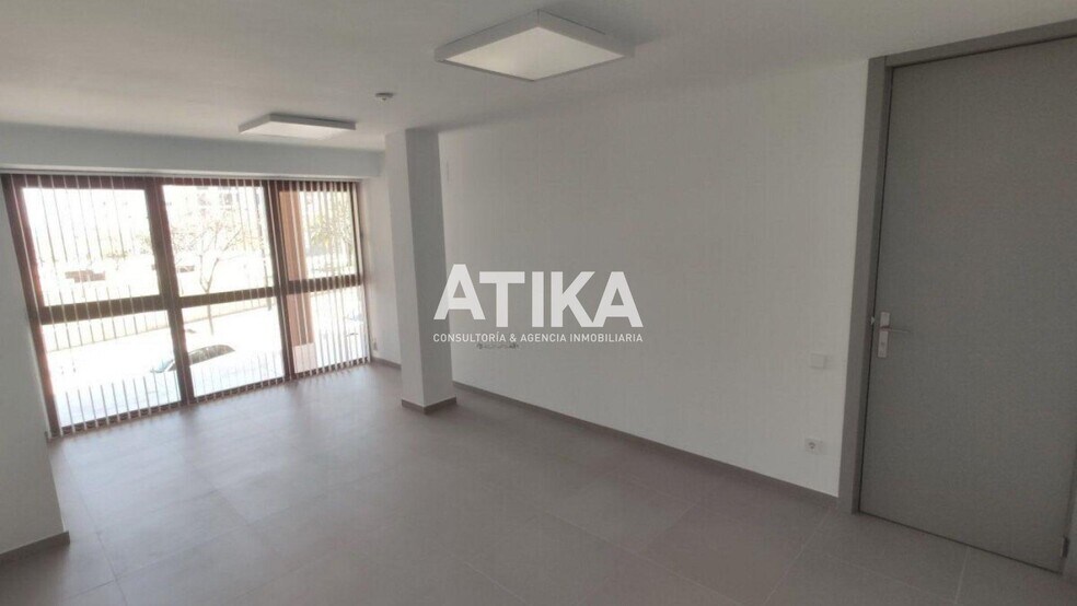 Office in Ontinyent for lease - Building Photo - Image 3 of 7