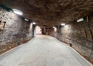 Church St, Mansfield for lease Interior Photo- Image 1 of 3