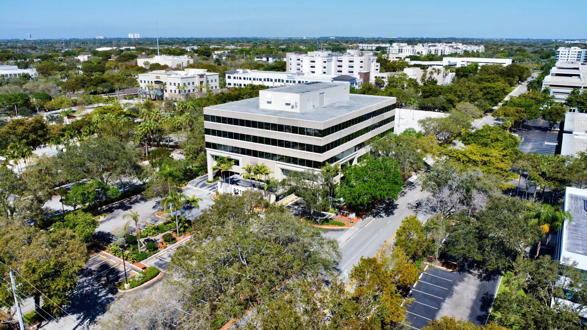 8211 W Broward Blvd, Plantation, FL 33324 Flagstar Bank Plaza