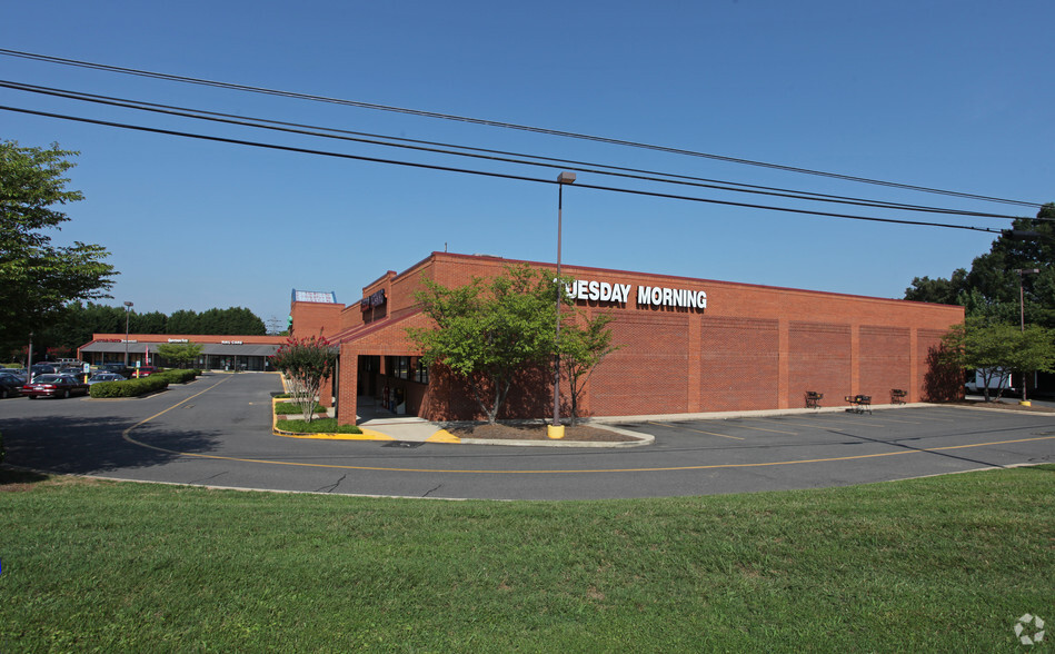 819 N First St, Albemarle, NC for lease - Building Photo - Image 2 of 6