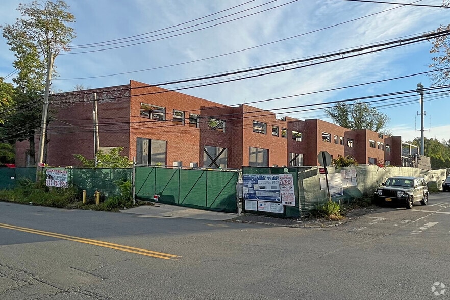 4220 Arthur Kill Rd, Staten Island, NY 10309