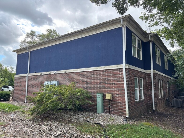 118 Rhodes St, South Bend, IN for sale - Building Photo - Image 3 of 8