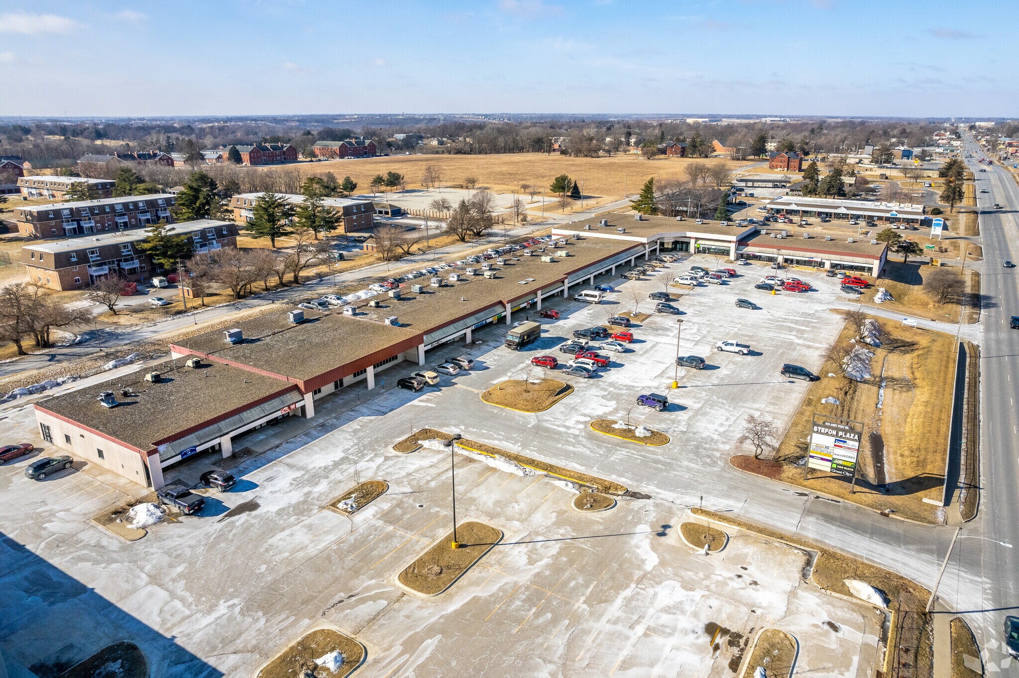 200 Army Post Rd, Des Moines, IA 50315 Stefon Plaza