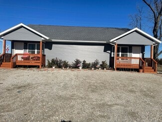 More details for 528 Curry Ave, Illiopolis, IL - Specialty for Sale