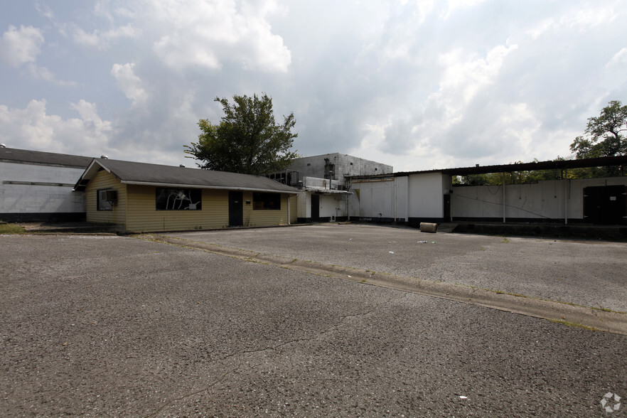 215 N College St, Lebanon, TN for sale - Primary Photo - Image 1 of 1