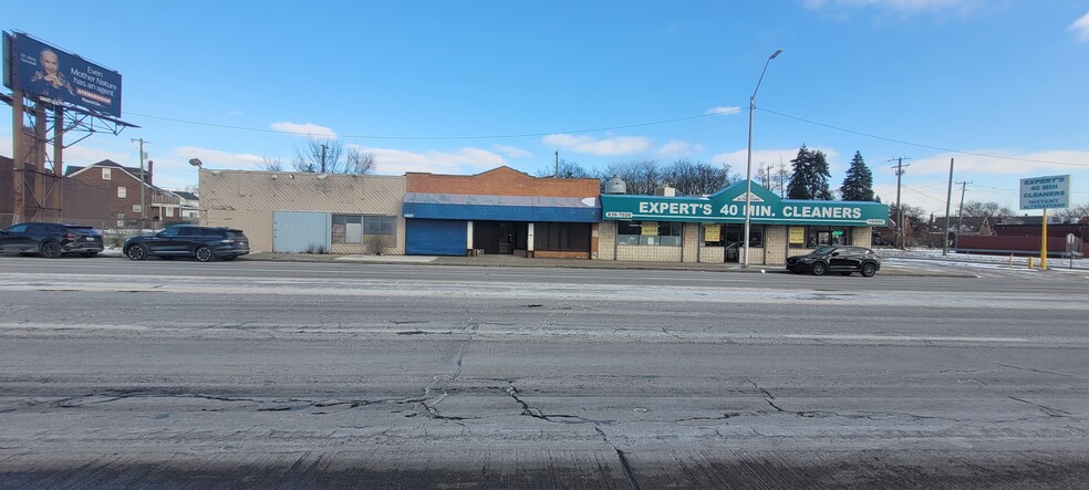 16022 Grand River Ave, Detroit, MI for sale - Building Photo - Image 3 of 21