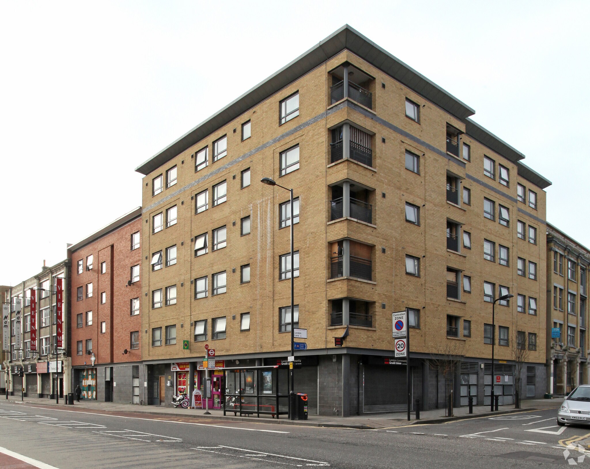 219-231 Mare St, London for sale Primary Photo- Image 1 of 1