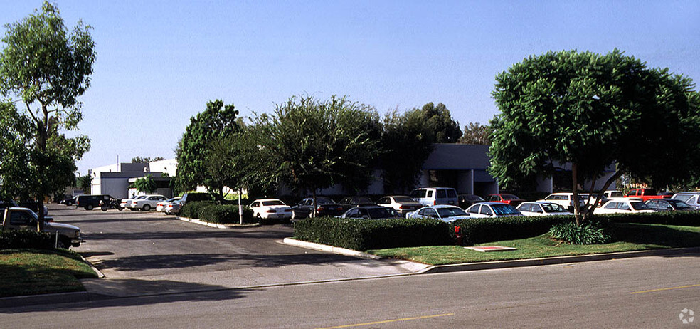 16601 Hale Ave, Irvine, CA for lease - Building Photo - Image 3 of 3