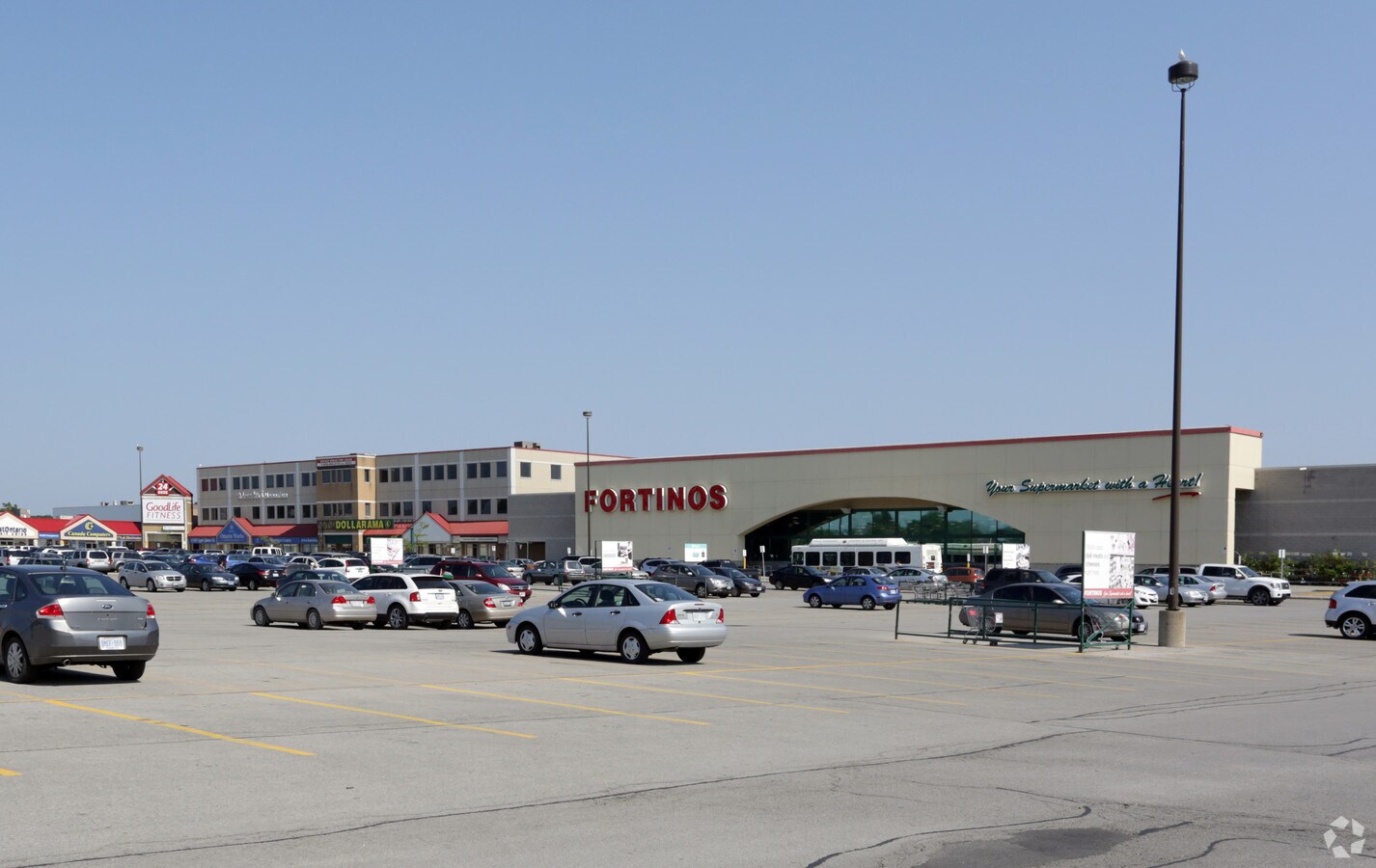 1550 Upper James St, Hamilton, ON L9B 2L6 South Hamilton Square