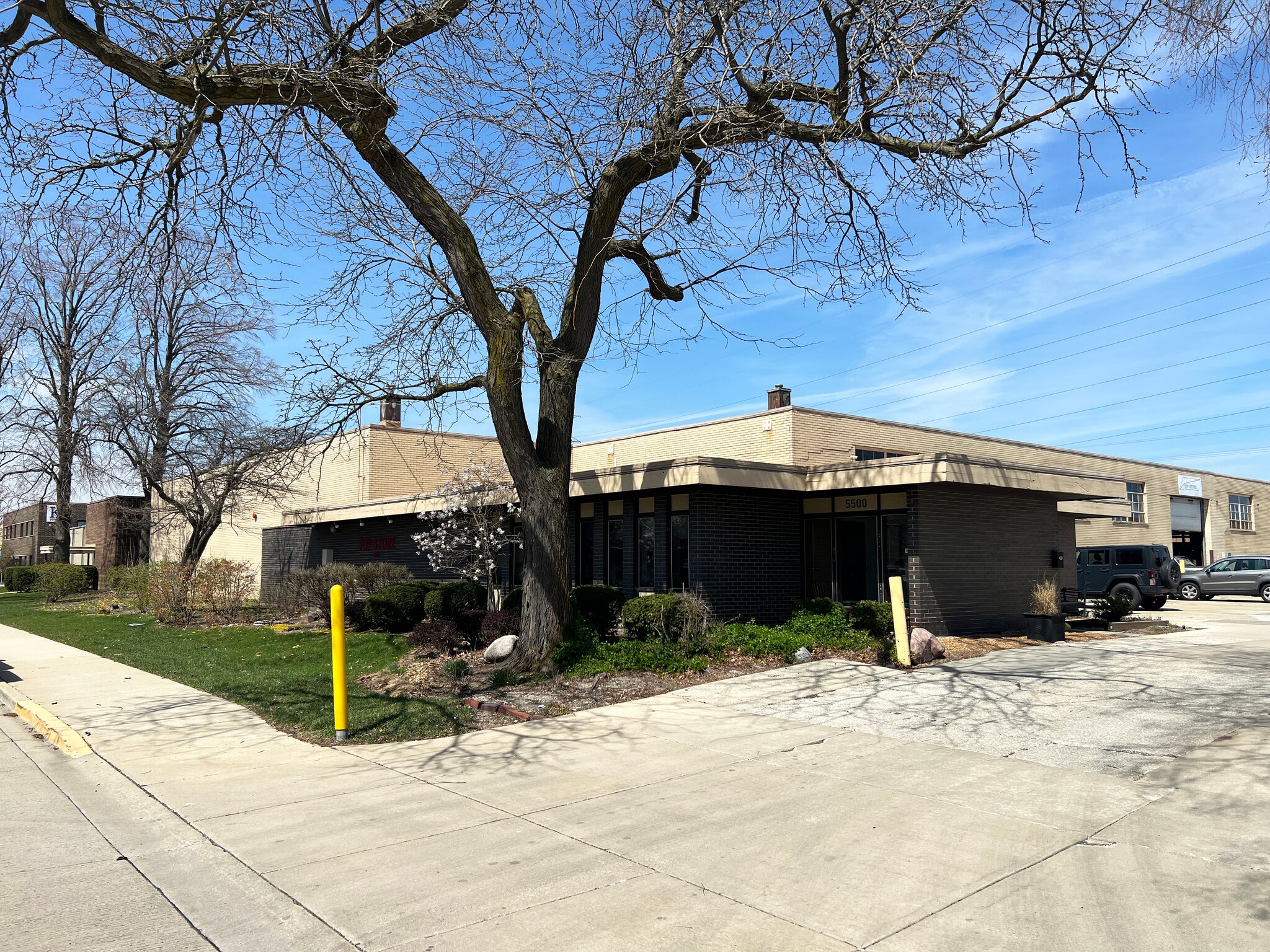 5500 McDermott Dr, Berkeley, IL for sale Building Photo- Image 1 of 7