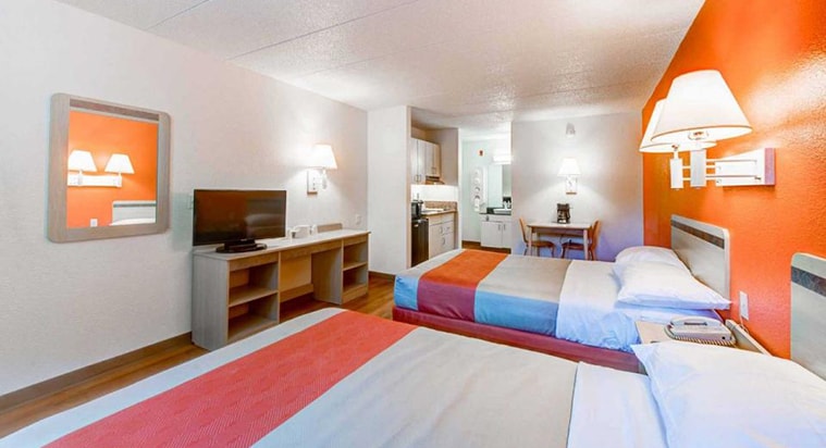 853 N Military Hwy, Norfolk, VA for sale - Building Photo - Image 2 of 6