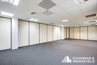 18 Rue Elie Pelas, Marseille for lease Interior Photo- Image 2 of 3