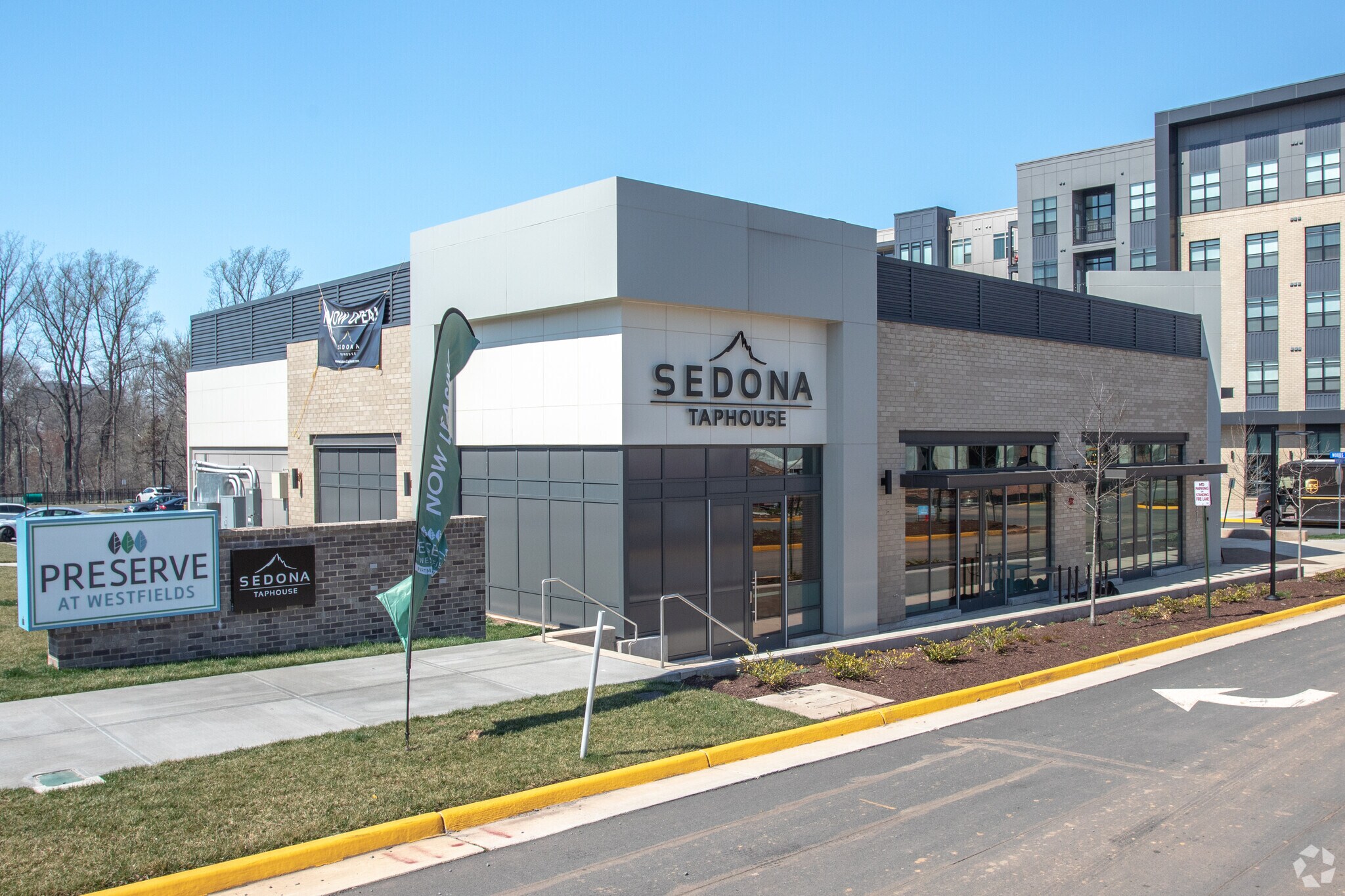 Stonecroft Blvd, Chantilly, VA for sale Primary Photo- Image 1 of 1