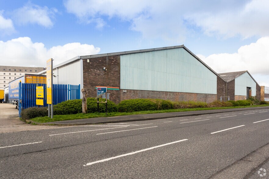 Earlsway, Gateshead for sale - Primary Photo - Image 1 of 1