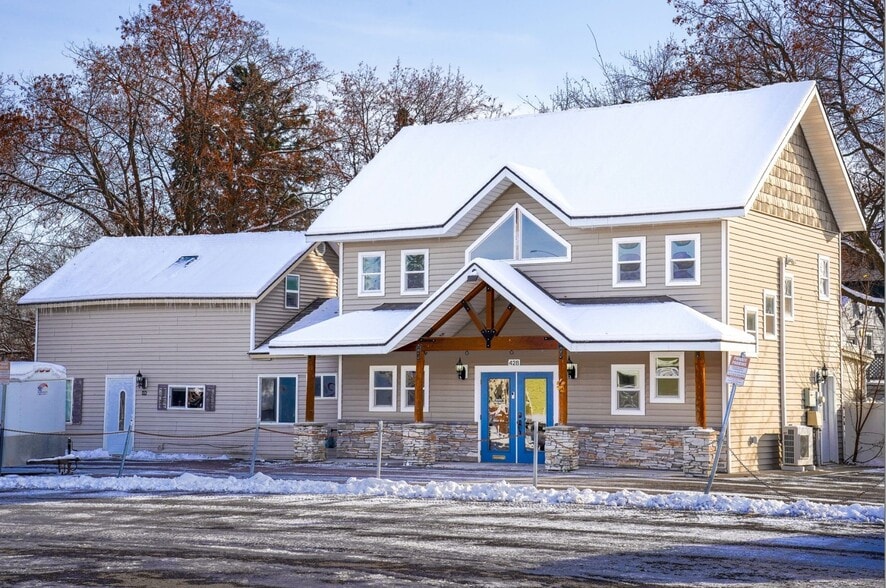 428 1st Ave W, Kalispell, MT for sale - Building Photo - Image 1 of 42