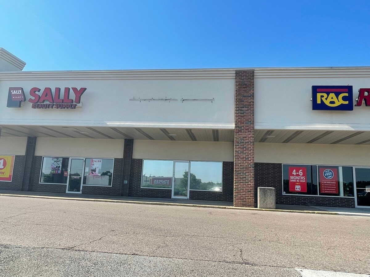 8451 Colerain Ave, Cincinnati, OH 45239 Colerain Hills