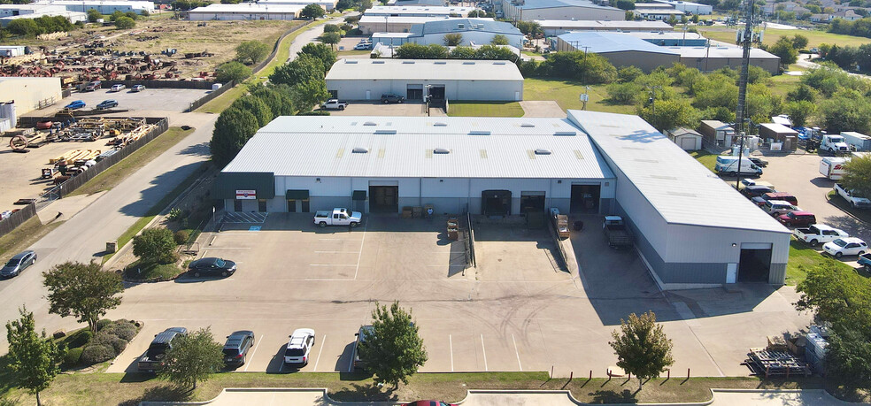 1208 Commercial Blvd N, Arlington, TX for sale - Building Photo - Image 1 of 1