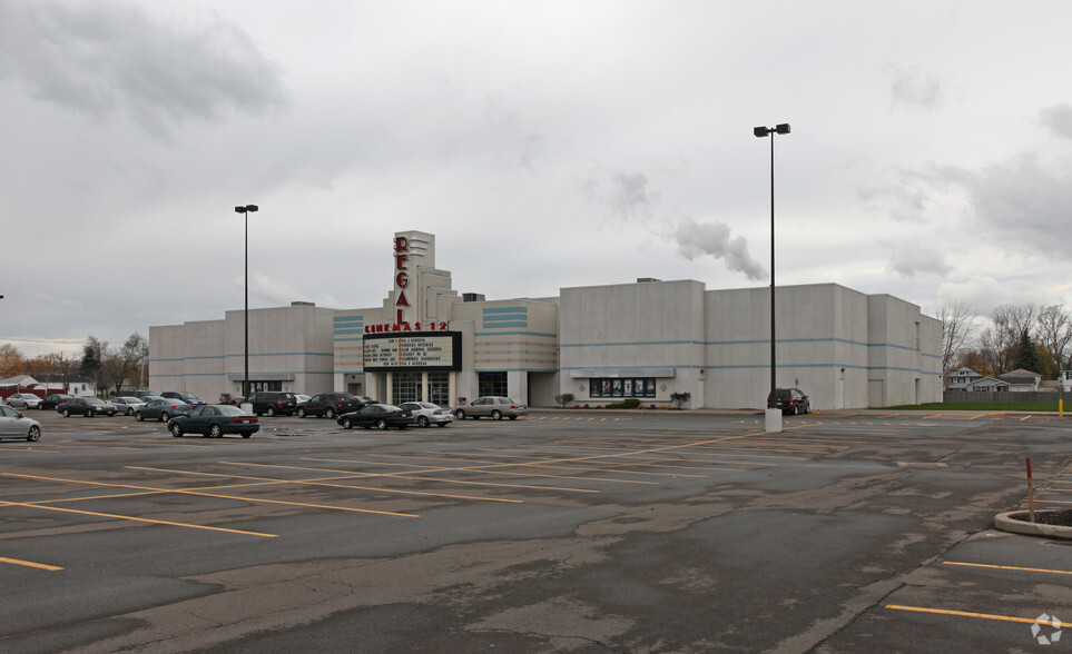 720 Builders Way, Niagara Falls, NY 14304 - Regal Cinemas | LoopNet