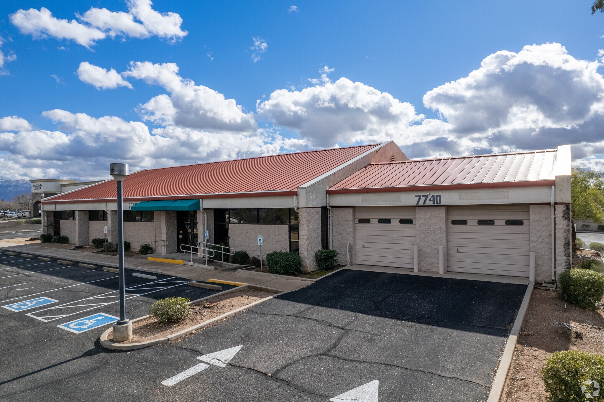 7740 E Speedway Blvd, Tucson, AZ for lease Building Photo- Image 1 of 20