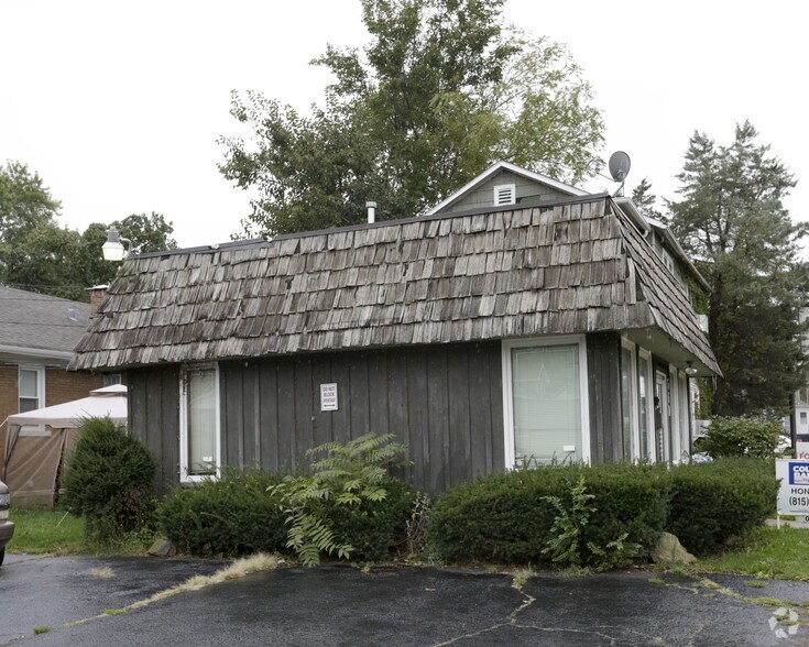 560 Ruby St, Joliet, IL for sale - Primary Photo - Image 1 of 1