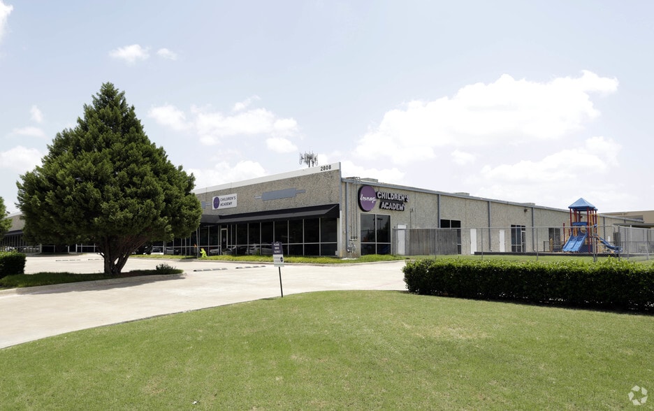 2808-2812 Trinity Square Dr, Carrollton, TX for sale - Primary Photo - Image 1 of 1