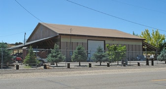 The King - Warehouse