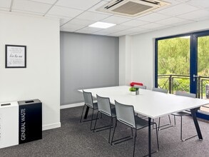 Hammersmith Rd, London for lease Interior Photo- Image 1 of 8