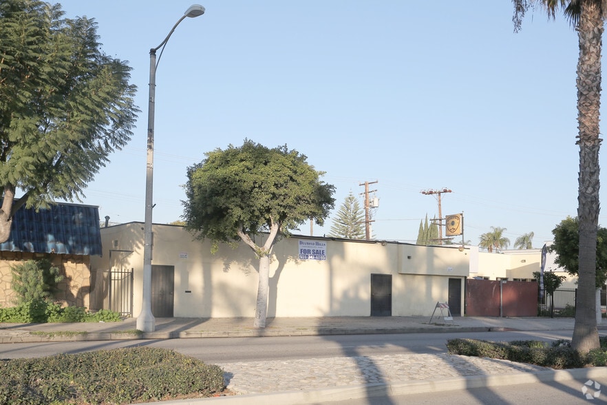 603-607 S Long Beach Blvd, Compton, CA for sale - Building Photo - Image 3 of 13