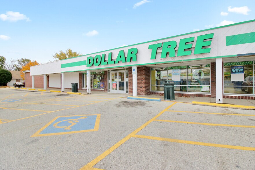 1303 E Colorado Ave, Urbana, IL for sale - Building Photo - Image 1 of 1