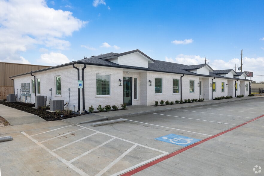 18944 Kuykendahl Rd, Spring, TX for sale - Building Photo - Image 2 of 23