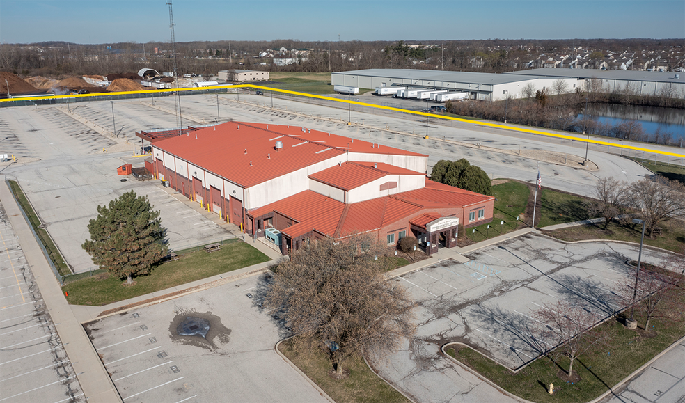 5850 Thunderbird Rd, Indianapolis, IN for sale - Building Photo - Image 1 of 1