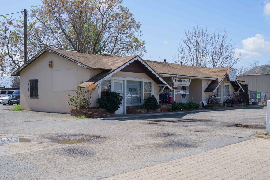 1210-1216 6th St, Norco, CA for sale - Building Photo - Image 2 of 9
