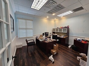 8110-8151 Lakewood Ranch Blvd, Lakewood Ranch, FL for lease Interior Photo- Image 1 of 5