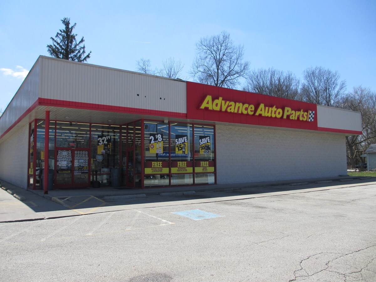 443 W Main St, Ravenna, OH 44266