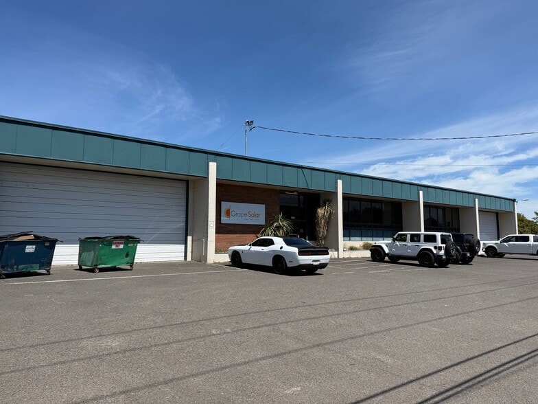 2635 W 7th Pl, Eugene, OR for lease - Building Photo - Image 2 of 16