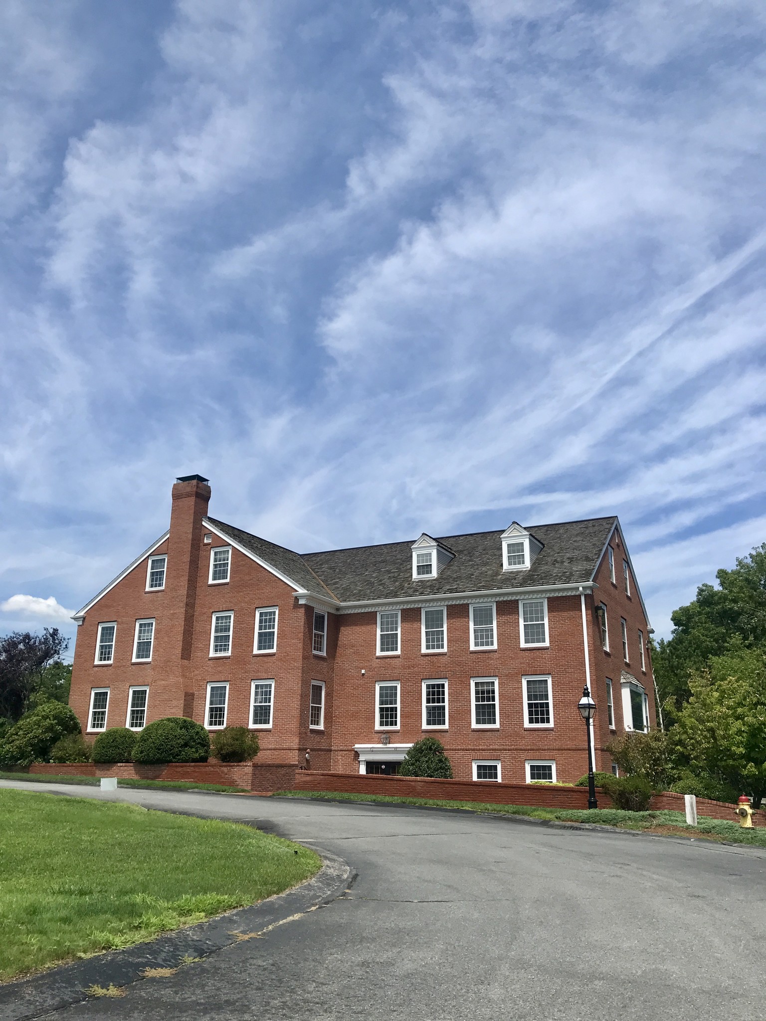 54 Industrial Park Rd, Plymouth, MA 02360