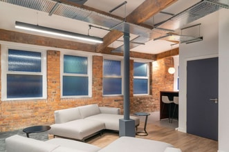 77-88 High St, Manchester for lease Interior Photo- Image 2 of 4