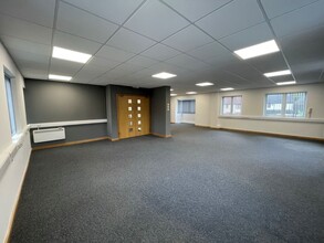 Station Rd, Plymouth for lease Interior Photo- Image 2 of 3