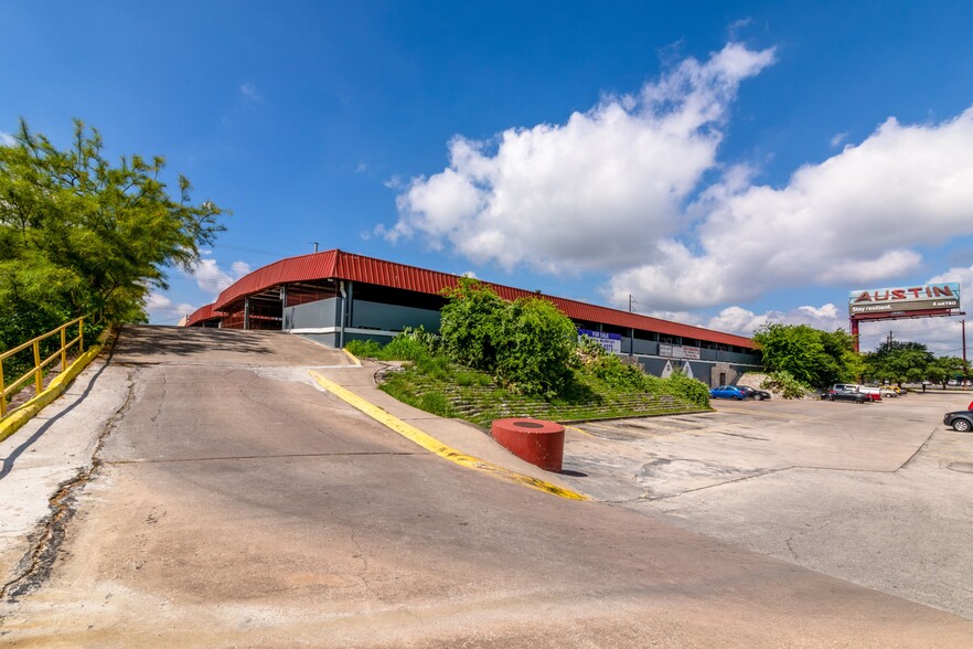 2101 E Ben White Blvd, Austin, TX for sale - Building Photo - Image 1 of 1