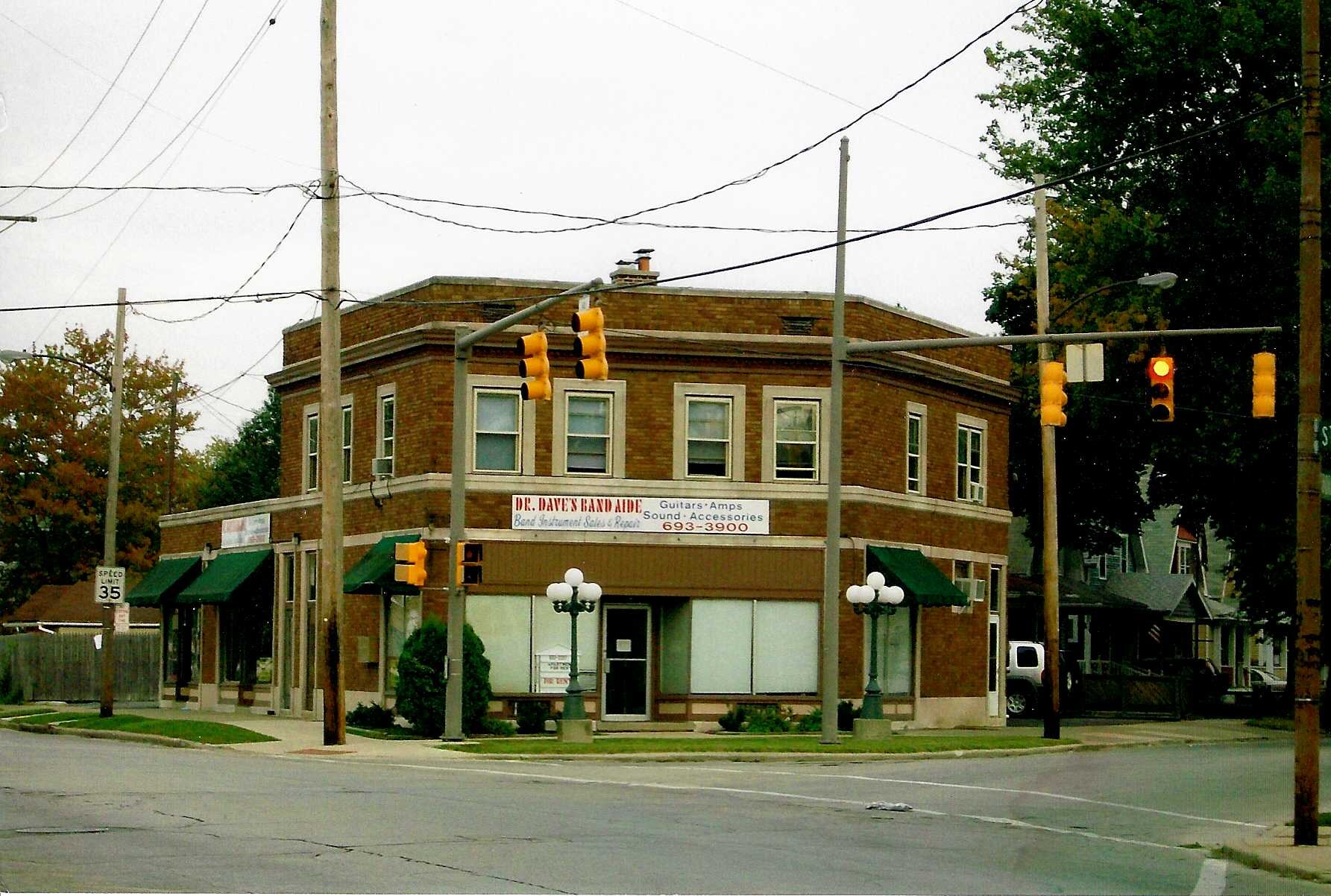 2044-2048 Starr Ave, Toledo, OH for sale Primary Photo- Image 1 of 2