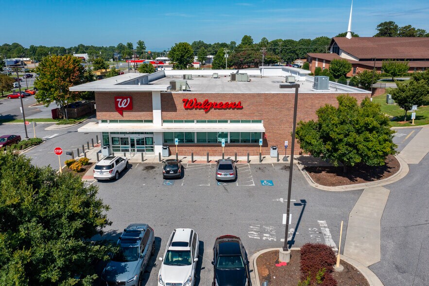 456 Conover Blvd W, Conover, NC 28613 Walgreens Conover, NC