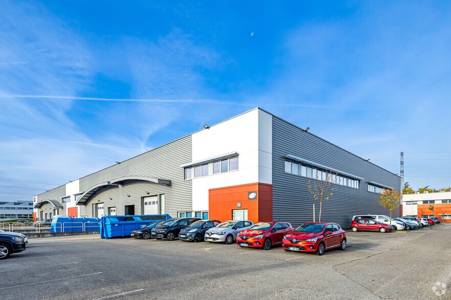 50 Rue Jean Zay, Saint-Priest for lease - Building Photo - Image 2 of 2