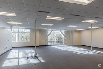 6500 S Macadam Ave, Portland, OR for lease Interior Photo- Image 2 of 10