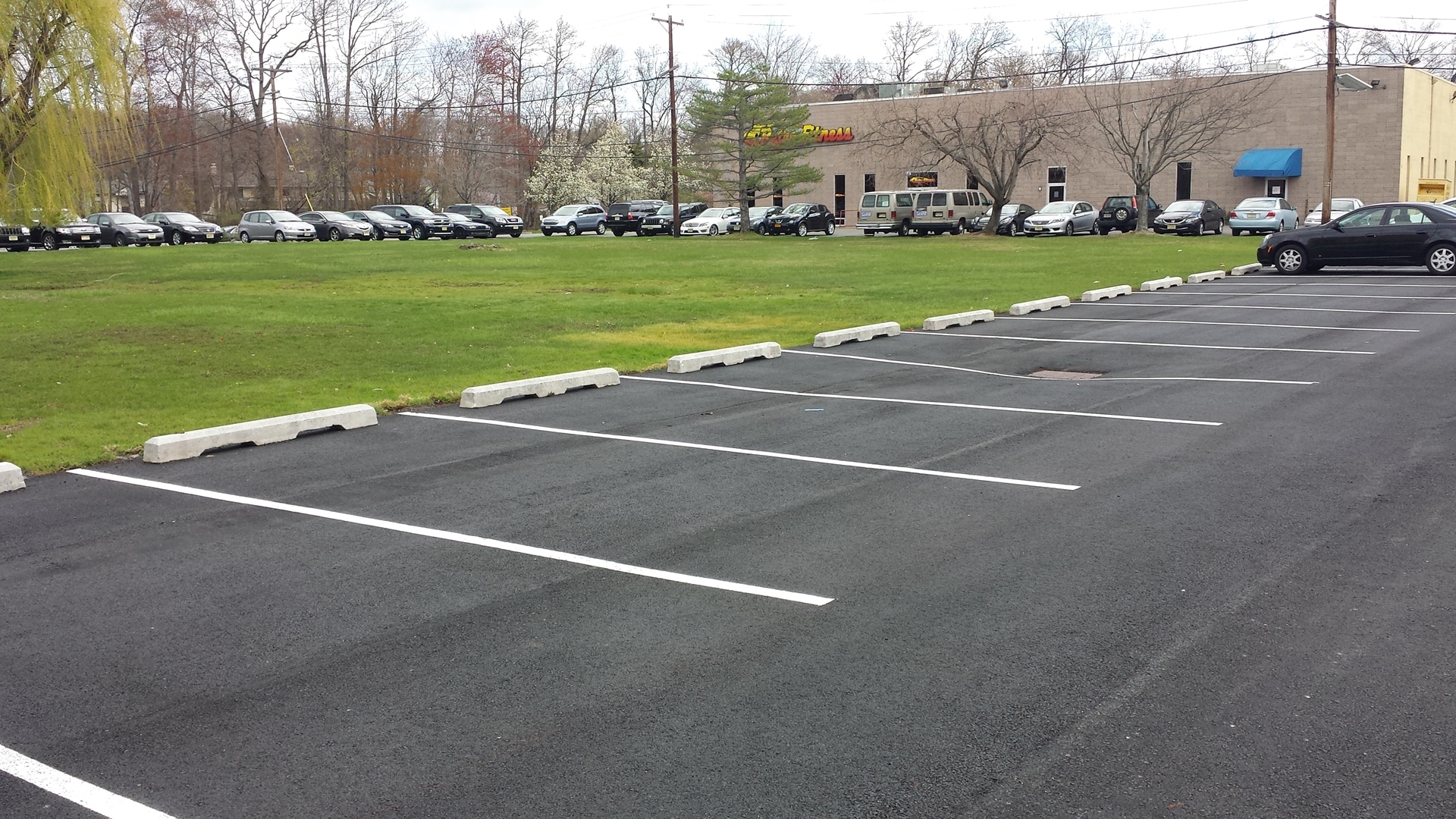 6 Kingsbridge Rd, Fairfield, NJ 07004 Industrial for Lease