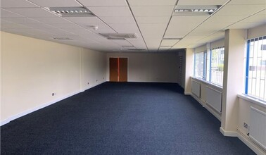 Mercury Way, Manchester for lease Interior Photo- Image 2 of 3