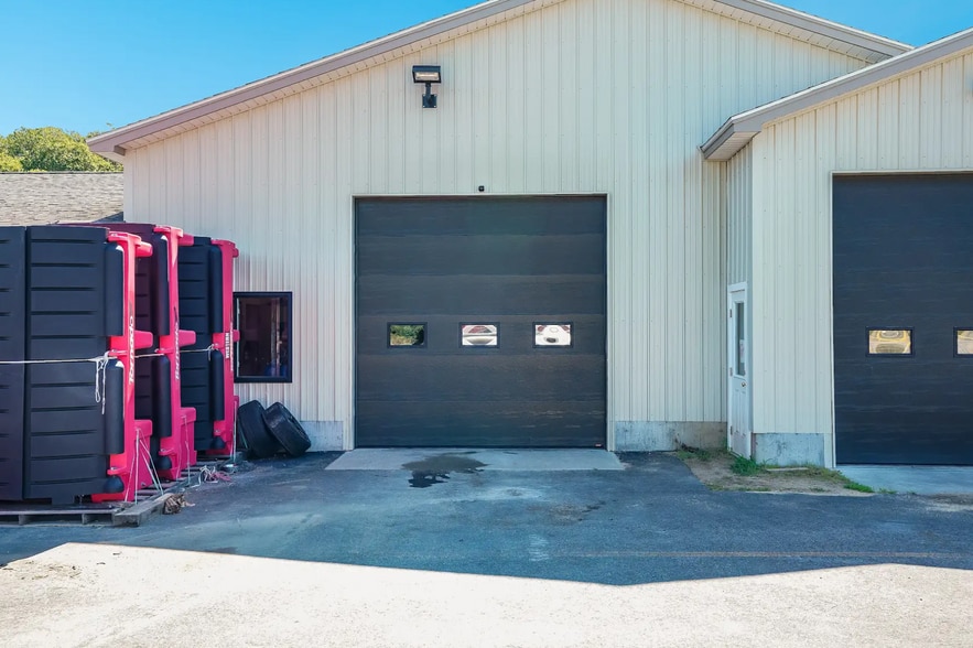 818 White Mountain Hwy, Milton, NH for sale - Building Photo - Image 3 of 20