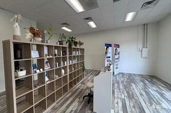 2716 S College Ave, Fort Collins, CO for lease Interior Photo- Image 2 of 8