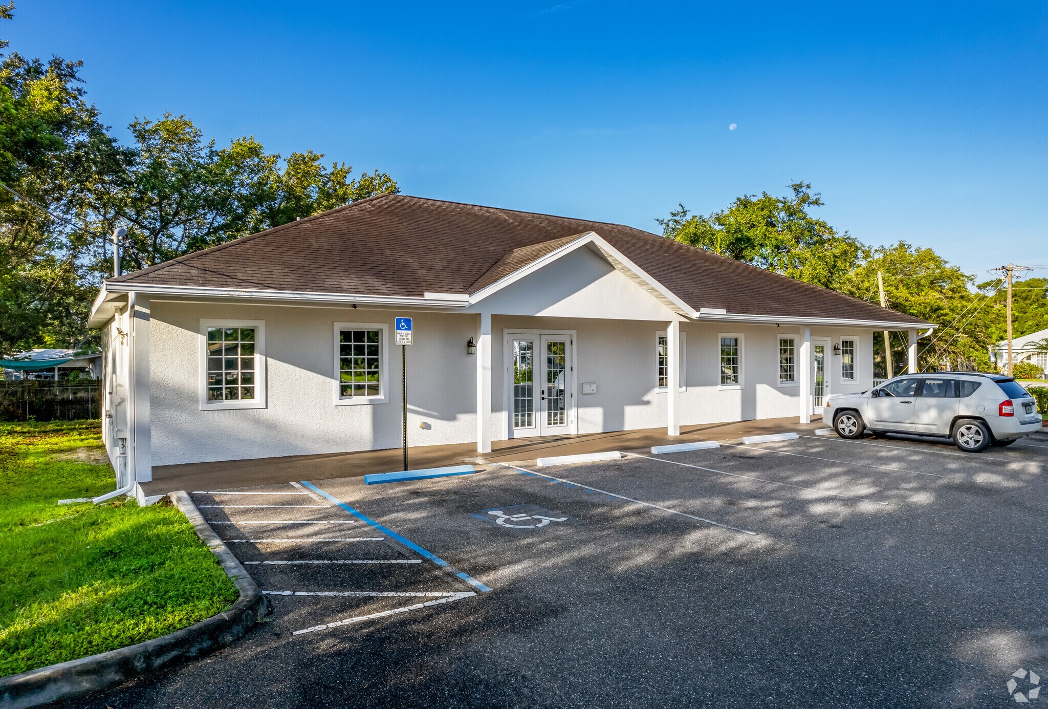 104 53rd Ave E, Bradenton, FL for sale Primary Photo- Image 1 of 1