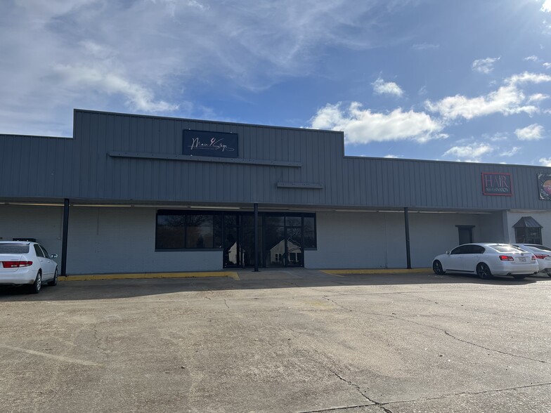 1004 Central St, Water Valley, MS for lease - Building Photo - Image 2 of 11